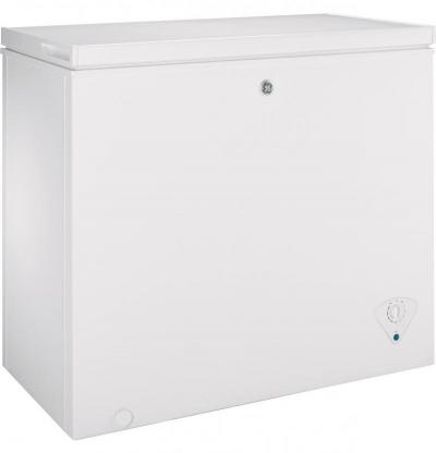 32" GE 7.0 Cu. Ft. Manual Defrost Chest Freezer - FCM7STWW